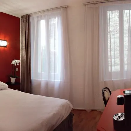Hotel Occitania Centre Matabiau 3*