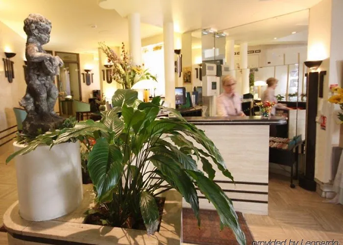 ホテル Occitania Centre Matabiau 2*