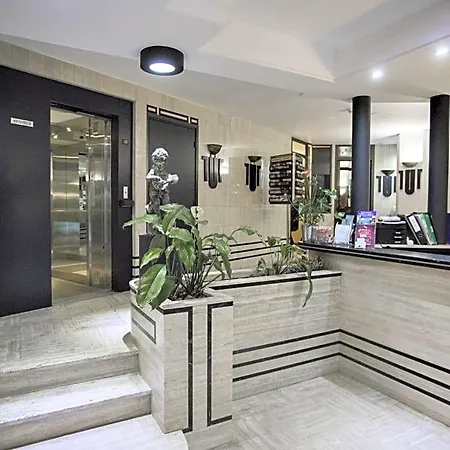 Occitania Centre Matabiau فندق 2*